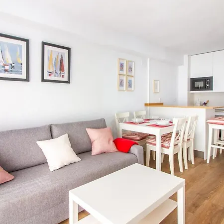 Awesome In With Kitchen Apartment *